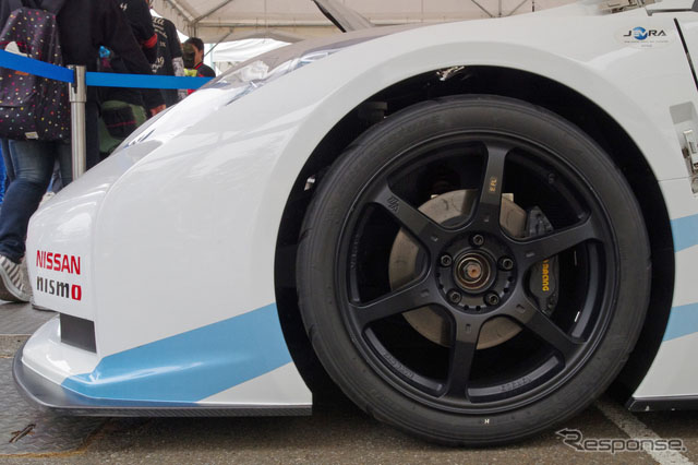 DԔծa(chn)늄ِ܇Leaf Nismo RC5