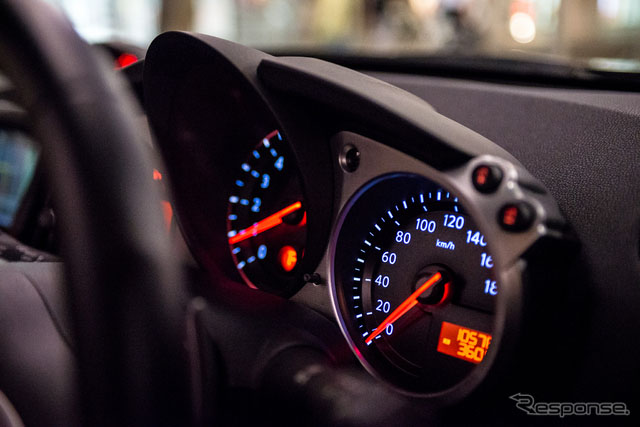 ծa(chn)܇Fairlady Z Roadster