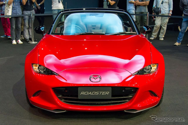 R_(d)܇Roadster