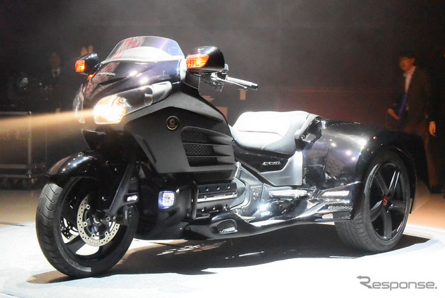 ϵĦСTRIKES݆Ħ܇F6T
