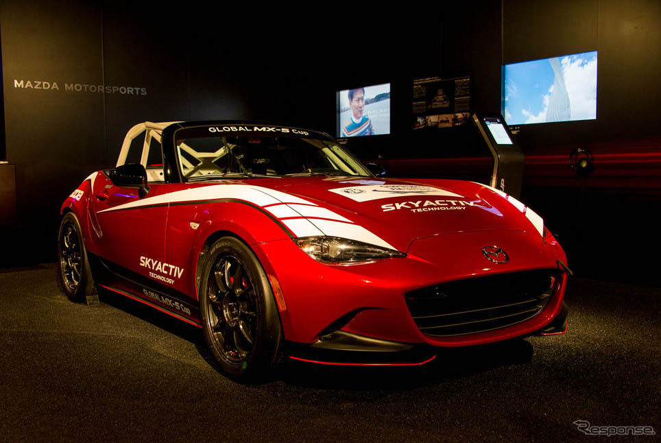 R_ձ״ι_͡RoadsterِµġGlobal MX-5 Cup܇Global MX-5 CupR_2016_ʼeһِ܇ӡR_ʹµRoadsterِ܇ڱW@3Јµͬһ܇͵ِ܇ӣOne-Make race