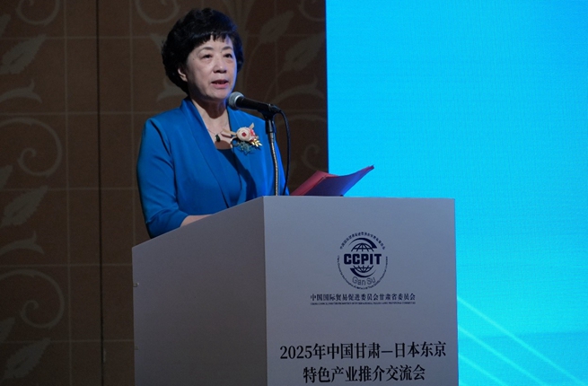 甘肅省政協(xié)副主席何偉致辭。人民網(wǎng) 許可攝