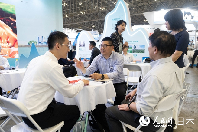 企業(yè)洽談。主辦方供圖