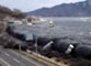 2011年3月11日，日本當?shù)貢r間14時46分，日本東北部海域發(fā)生里氏9.0級地震并引發(fā)海嘯，造成重大人員傷亡和財產損失。地震震中位于宮城縣以東太平洋海域，震源深度20公里。地震引發(fā)的海嘯影響到太平洋沿岸的大部分地區(qū)。地震造成日本福島第一核電站1~4號機組發(fā)生核泄漏事故。4月1日，日本內閣會議決定將此次地震稱為“東日本大地震”。